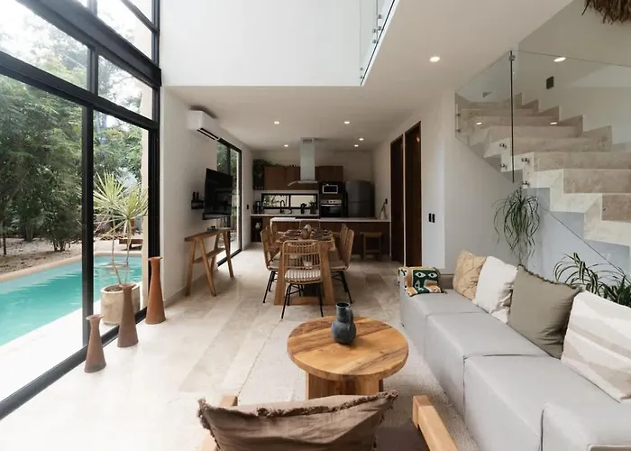 4br Modern Luxury With Private Pool & Concierge Service In