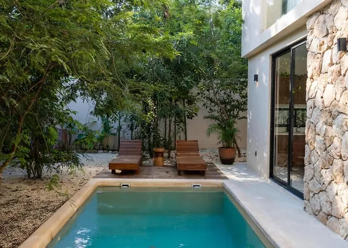 Villa 4br Modern Luxury With Private Pool & Concierge Service In
