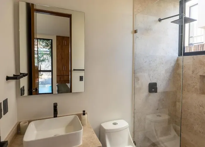 4br Modern Luxury With Private Pool & Concierge Service In Villa *