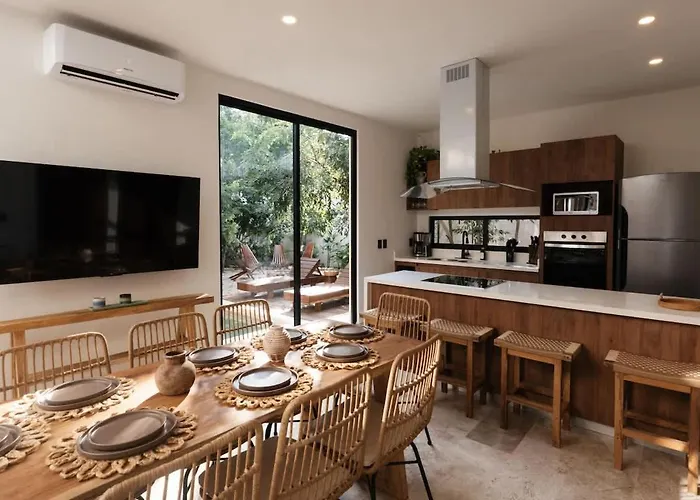 Villa 4br Modern Luxury With Private Pool & Concierge Service In
